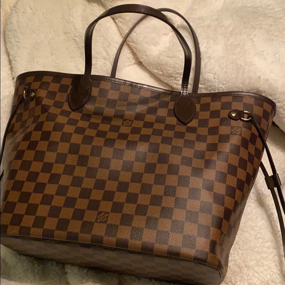 Louis Vuitton Neverfull MM